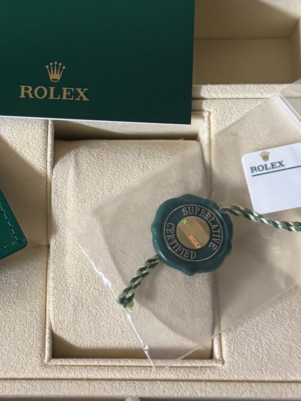 Rolex💯% Authentic iconic X-Large capacity empty presentation box w/ manual/cards - Picture 12 of 16